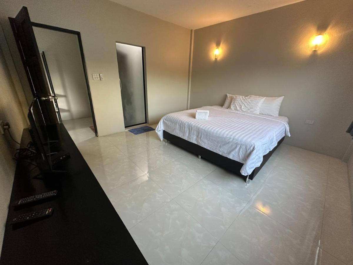 Pine Home Krabi Luaran gambar